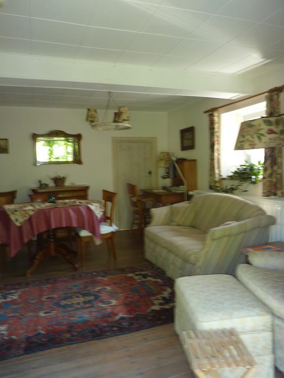 Au Jardin De Mon Pere Villa Jalhay Exterior photo